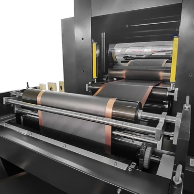 Lithium Ion Batteries Making Machine Roll pour rouler la machine de presse de calendrier