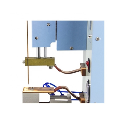 Machine de soudure d'une seule tache de batterie de machine manuelle de fabrication pour 18650 21700