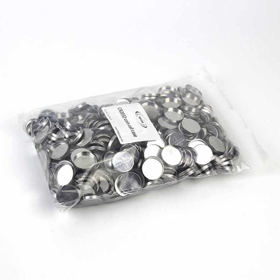 Caisses blanches argentées de cellules de pièce de monnaie d'Ion Battery Material CR20XX de lithium
