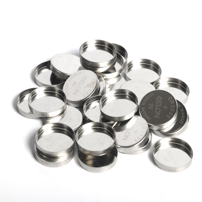 Caisses blanches argentées de cellules de pièce de monnaie d'Ion Battery Material CR20XX de lithium