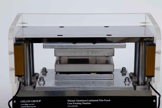 Chaîne de production de batterie au lithium de laboratoire de Gelon, caisse de cellules de poche formant des équipements